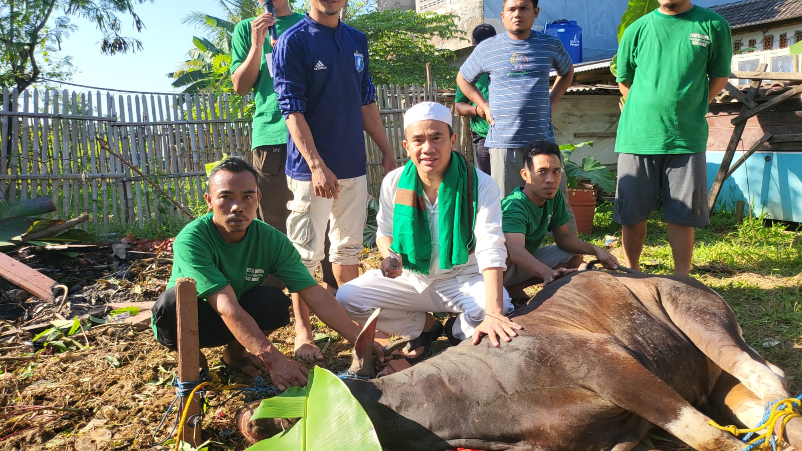 SMSI Kabupaten Bekasi Qurban Dua Hewan Sapi