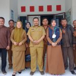 Camat dan Kades sekecamatan Cibuaya, usai rapat minggon (Lintasbatas.news)