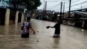 11 titik di Kota Bekasi, Jawa Barat, terendam banjir (Lintasbatas.news)