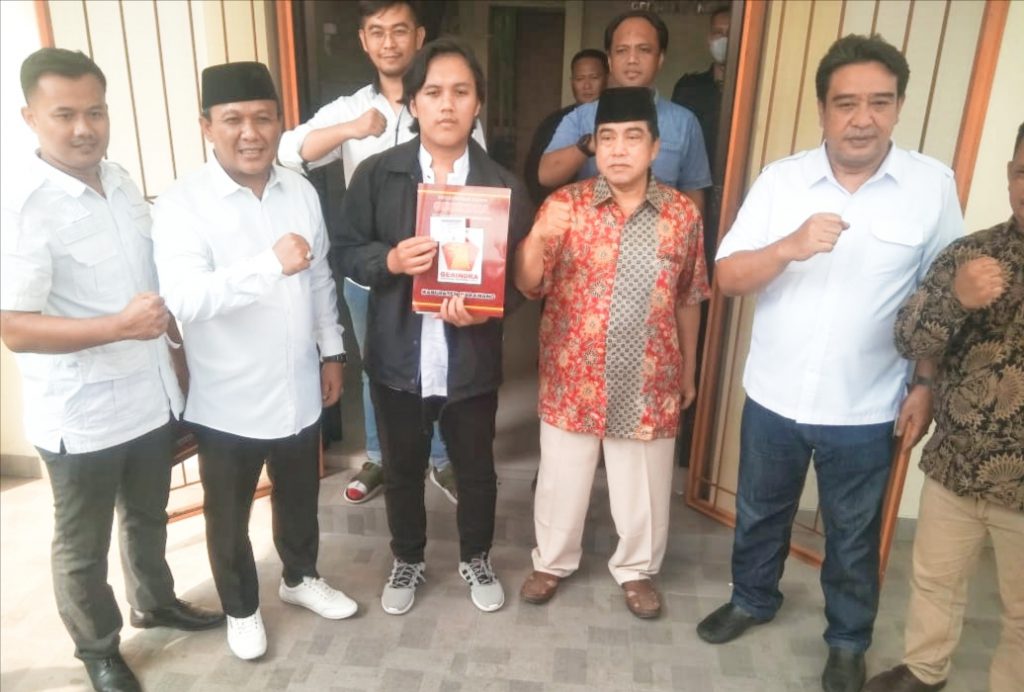 Kedatangan H. Ahmad Zamakhsyari di Sambut Baik Ketua DPC Gerindra Karawang Ajang Supandi Oleh
