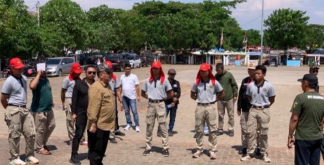 Ratusan Komunitas Ikut Peringati Gelar Kirab dan Pengibaran Bendera di Rengasdengklok