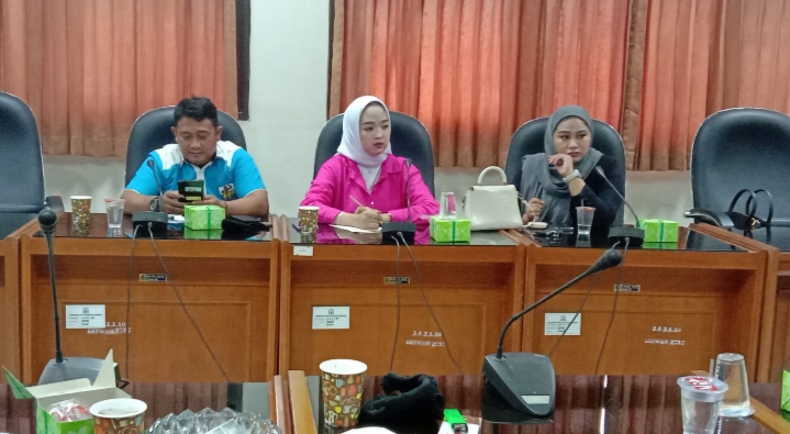 RDP Komisi IV DPRD dengan KNPI Karawang