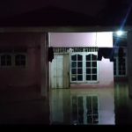 Meski Banjir Warga Masih Tetap Bertahan