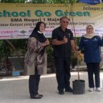 Gerakan Program Penghijauan School Go Green di Lingkungan Pendidikan