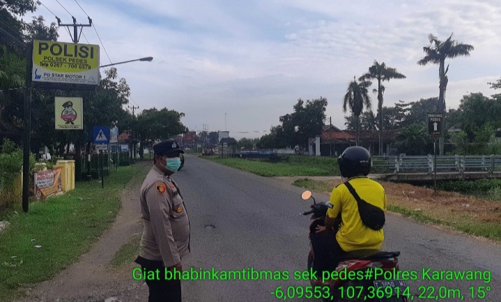 Giat Apel Pagi di Depan Mako Polsek Pedes