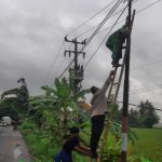 Angin Kencang dan Hujan Deras, Polsek Pedes Antisipasi Tiang Roboh