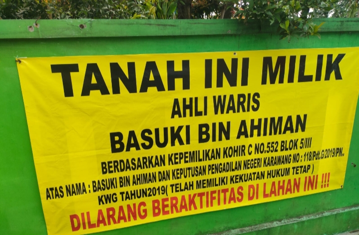 Lahan Sekolah Di Karawang Digembok Ahli waris