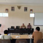 Jalin Komunikasi, Kapolsek Tirtajaya Sambangi Perangkat Desa