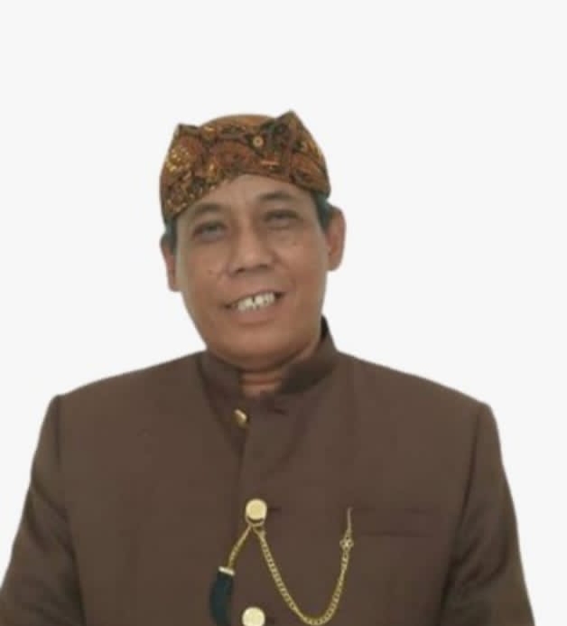 Dinas Pekerjaan Umum dan Perumahan Rakyat (PUPR) Kabupaten Karawang, Drs. Dedi Ahdiat. (Lintasbatas.news)