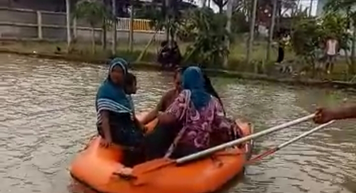 Pemdes Kosambi Batu Evakuasi Warga Yang Hendak Melahirkan