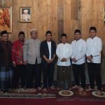 H. Oma Miharja,.S.H,.M.H,. Bersilaturahmi Ke K.H. Zubair Wasith