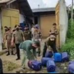 Gudang Miras Di Gerebeg Satpol PP