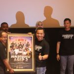 Jalin Semangat Persatuan, Polisi Gelar Nonton Bareng Di Hari Buruh Internasional