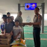 Moment Hari Lebaran Anak Yatim 10 Muharam 1445 Hijriyah, Serdik Ardhy Zul Nasution Berikan Bantuan Sembak