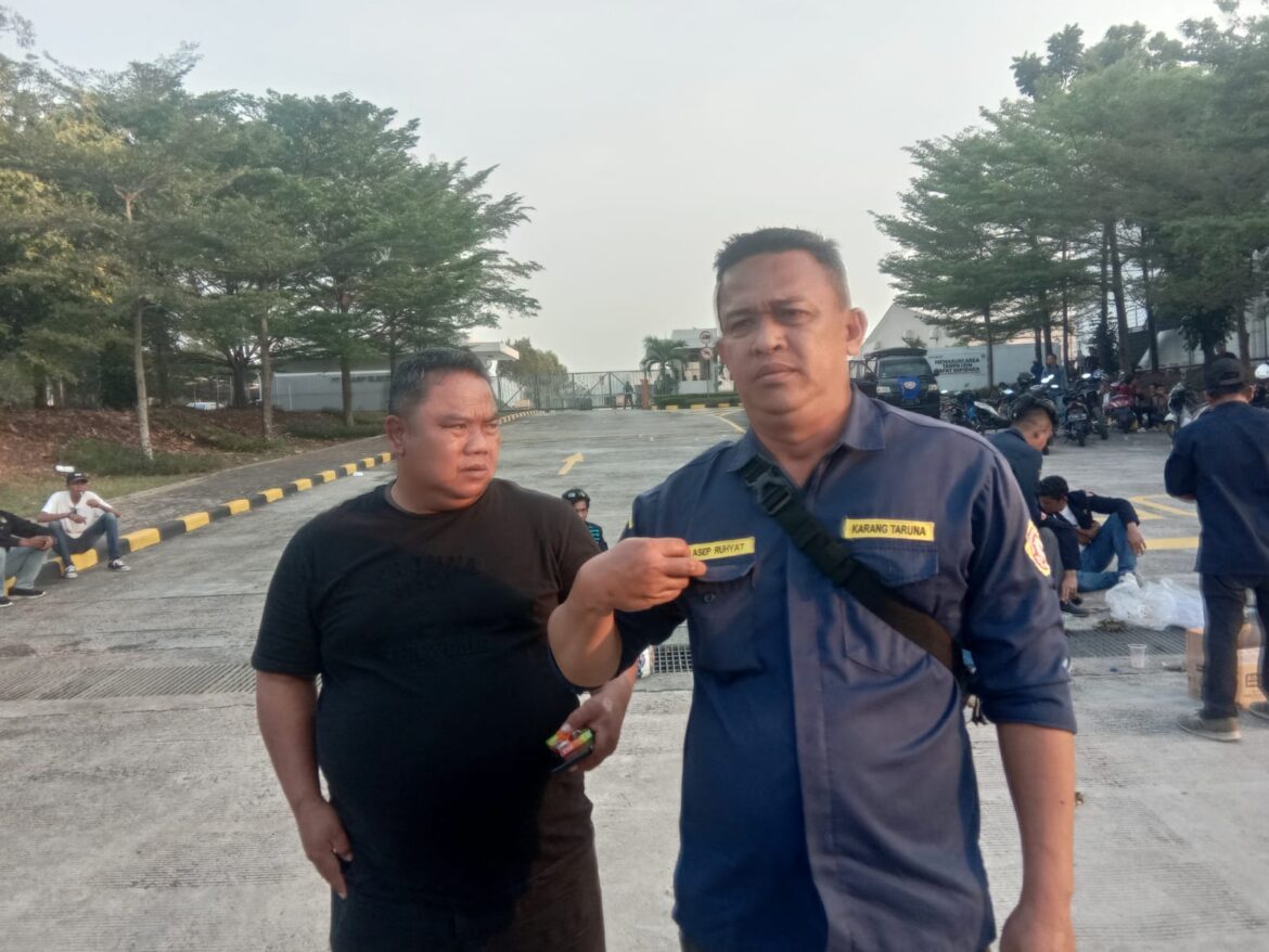 Masih Menerima Tenaga Kerja Luar Karawang, Asep Ruhiyat: PT. SHARP Tidak Peduli Terhadap Lingkungan Sekitar