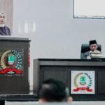 Cellica Jelaskan Alasan Dirinya Mengundurkan Diri Jadi Bupati Karawang Dihadapan Para Anggota DPRD 