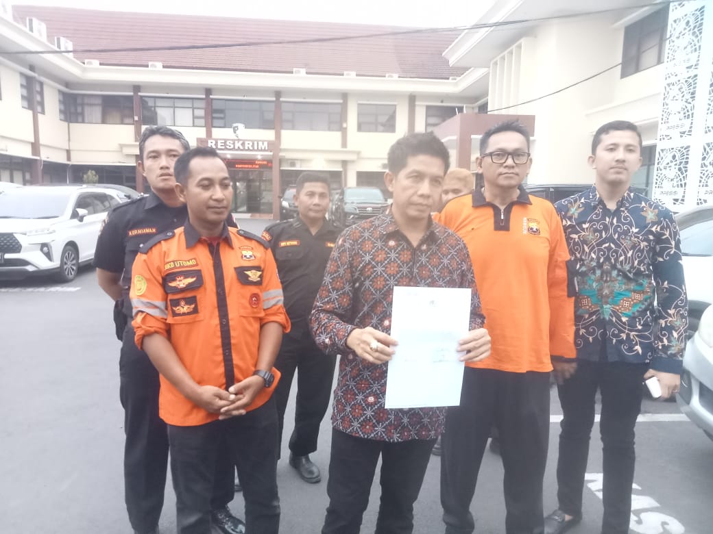 Aksi Premanisme Kembali Menimpa Advokat di Karawang, Korban Alami Kerusakan Kendaraan