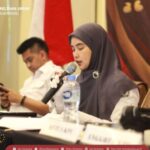 Ada Telur dan Ayam Dalam Prosesi Pengambilan Nomor Urut Paslon Pilkada Karawang 2024