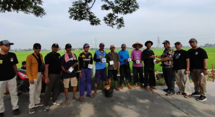 PPK Sosialisasi Dengan Cara Menanam Pohon