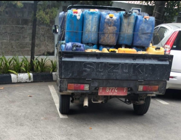 Jangan Jangan Mereka Beli BBM Bersubsidi